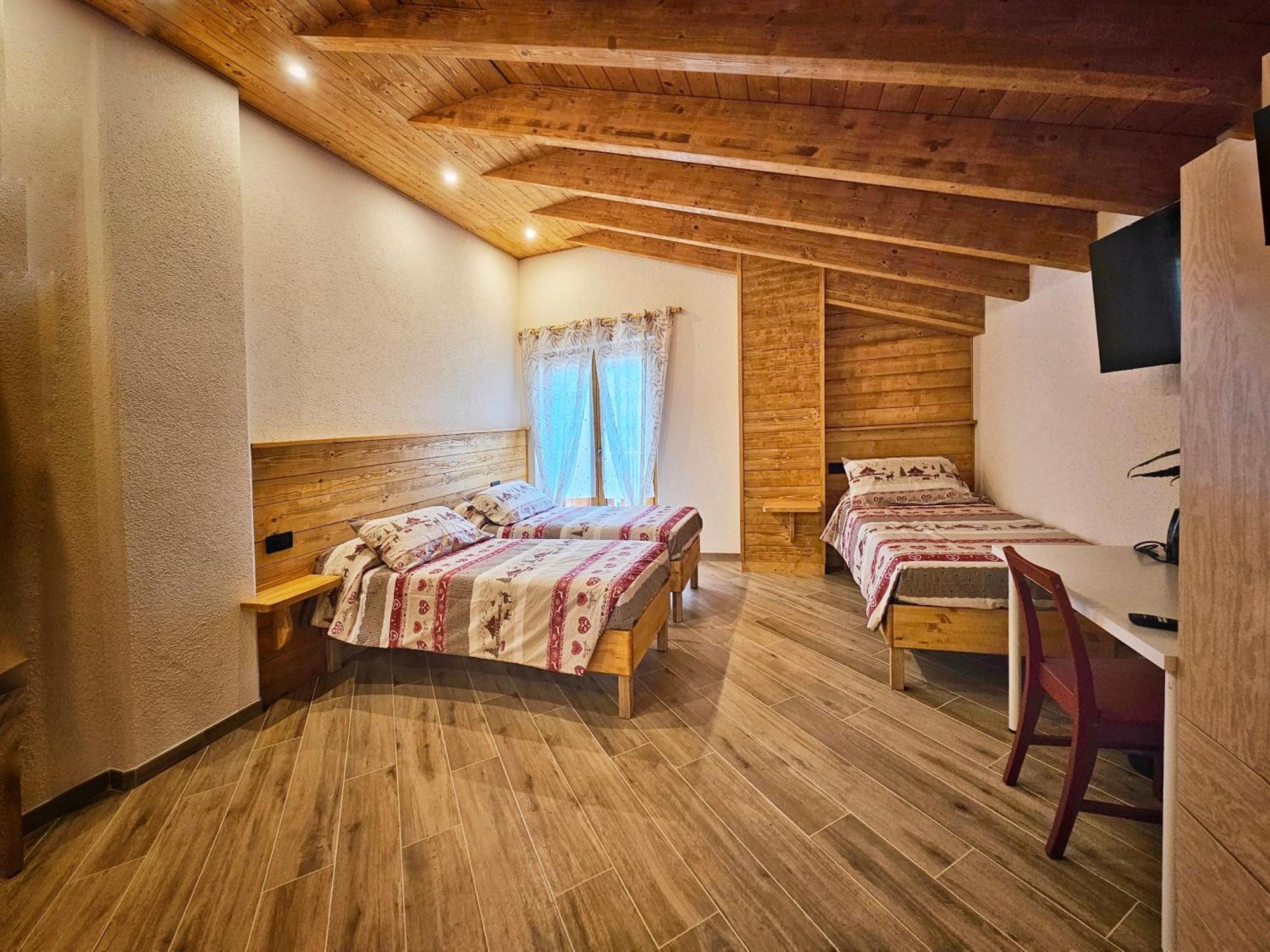 La Genzianella Affittacamere Santo Stefano d'Aveto Bagian luar foto